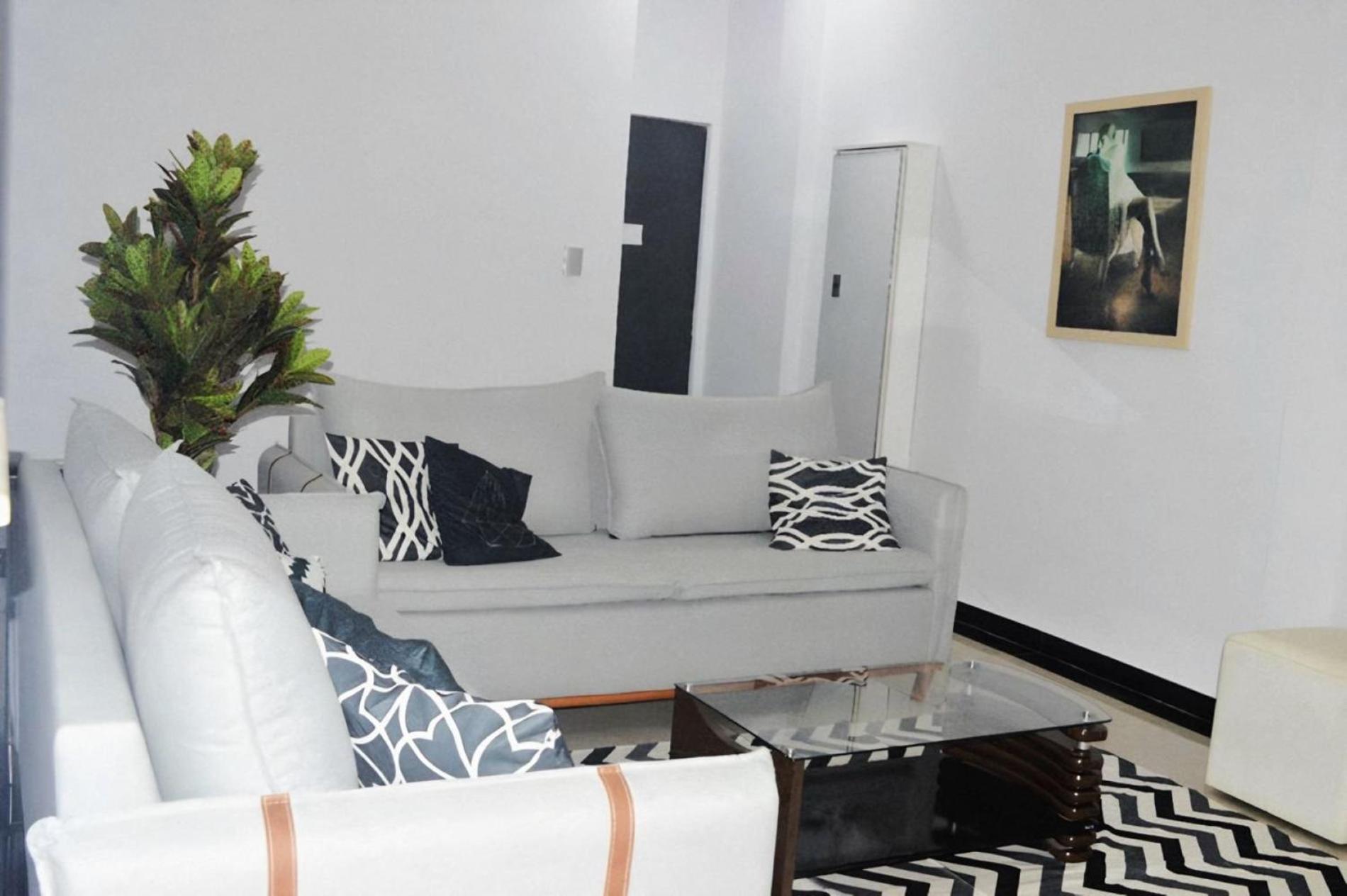 Apartamento Copa, Cobertura, Dois Quartos, Terraco E Varanda, Posto 3